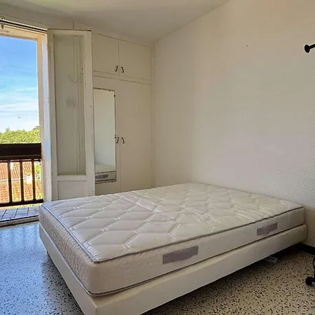 Apartment 2 Pieces A 100m De La 4 Couchages - Ar420-037